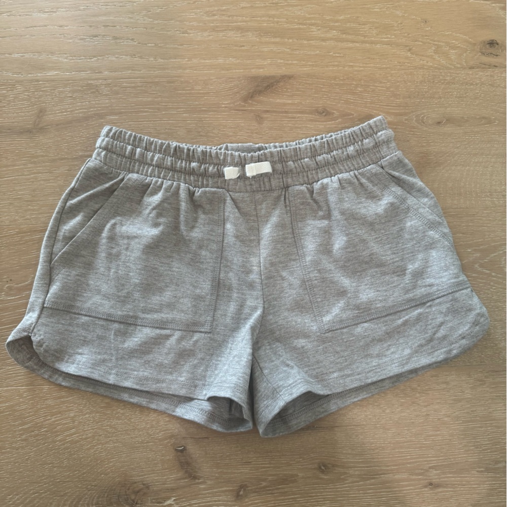 Girls Gap shorts